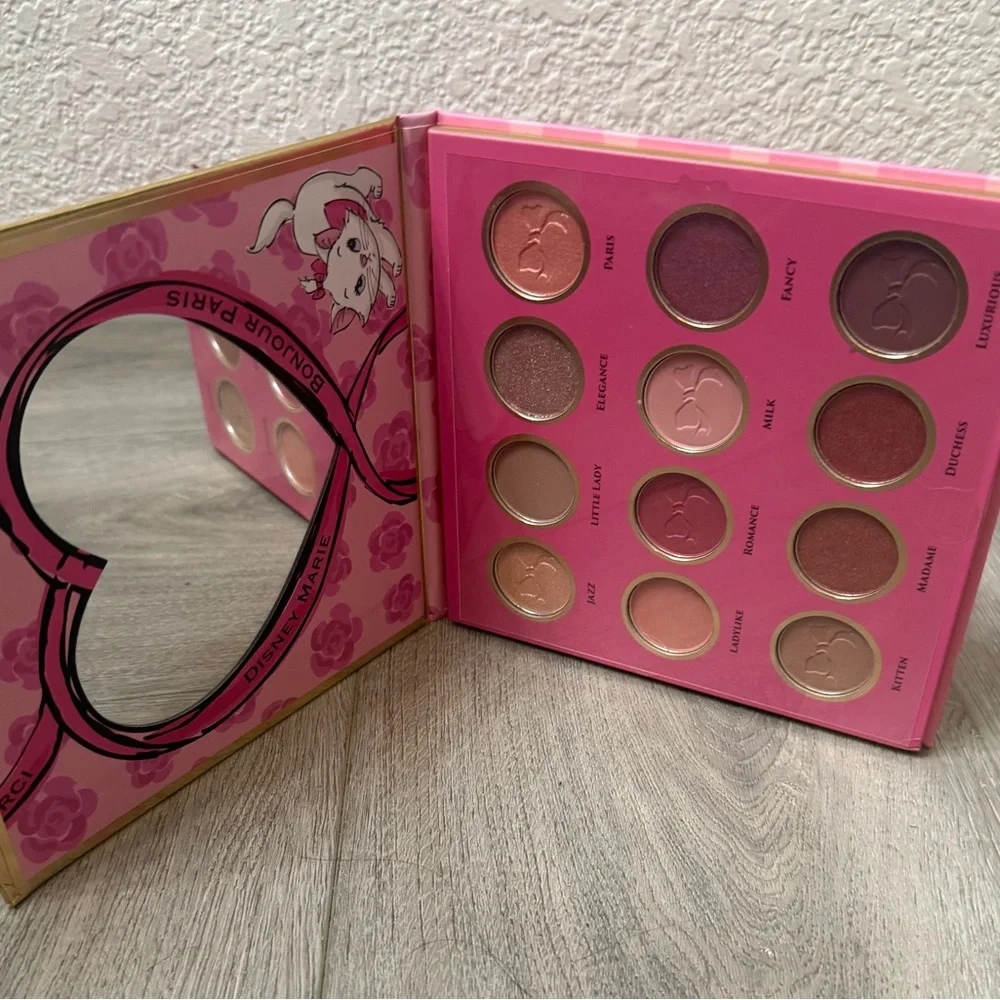 Disney’s The Aristocats Eyeshadow Palette, Aristocats Marie Eyeshadow Palette